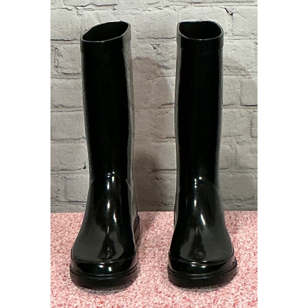 SUGAR Women’s Black Round Toe Rain Boots (Size 8)